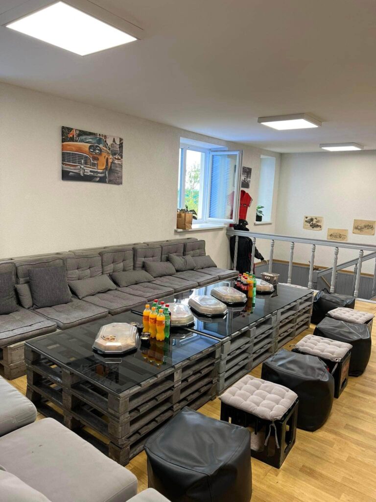 received_567102654869535